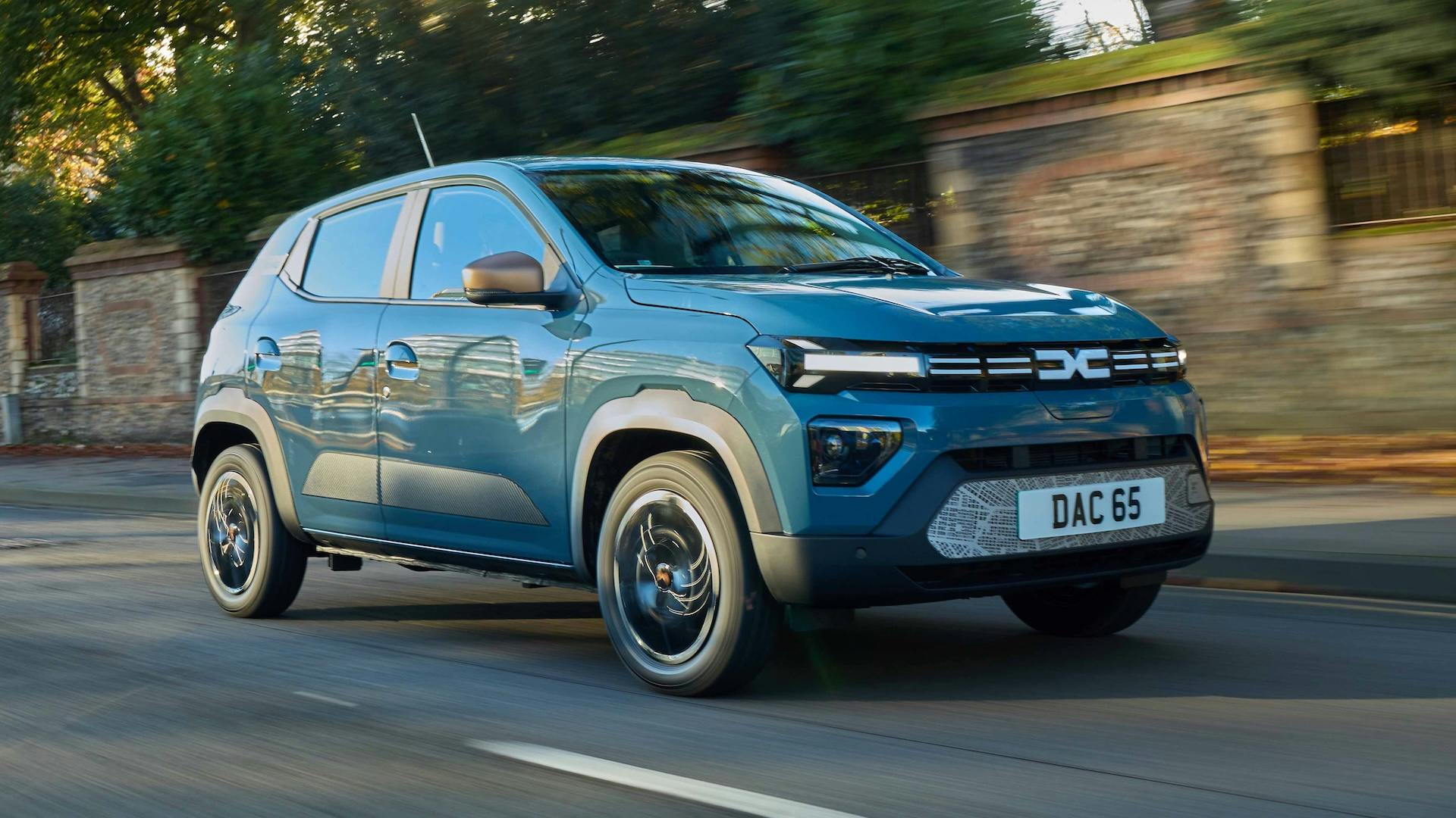 Dacia Spring, 2025 azul